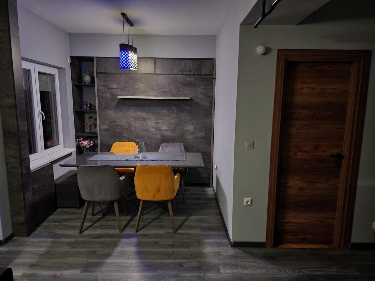 Future Apartments ▍Luxury ▍In The Heart Of Skopje ▍ Esterno foto