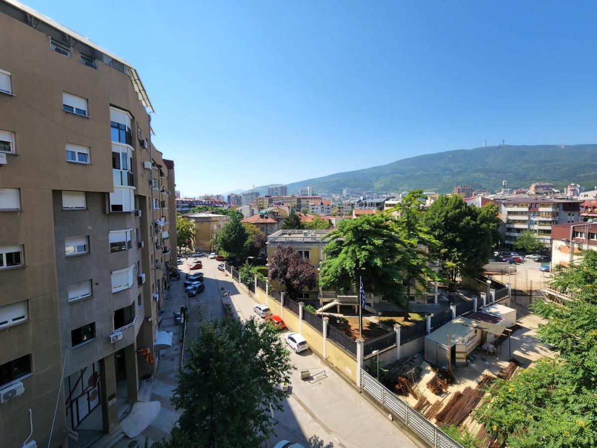 Future Apartments ▍Luxury ▍In The Heart Of Skopje ▍ Esterno foto
